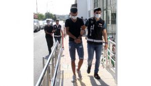 Kocaeli'de eş zamanlı dolandırıcılık operasyonu