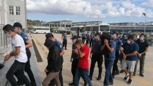 Kocaeli'de yasa dışı bahis operasyonu: 53 gözaltı