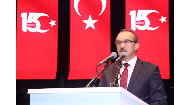 Kocaeli’deki 15 Temmuz anma programına Valinin sözleri damga vurdu