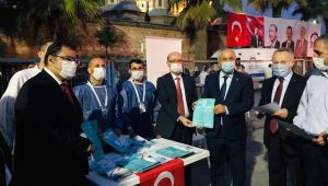 Sağlık çalışanları bilgilendirmeye devam ediyor