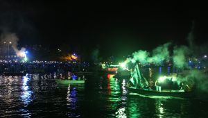 Şampiyon Kocaelispor'un kutlamaları kenti yaktı