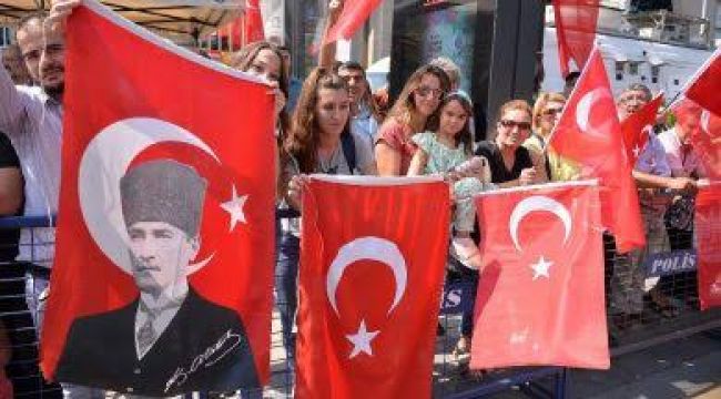 Bakanlıktan '30 Ağustos Zafer Bayramı kutlaması yasaklandı' açıklaması