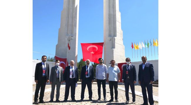 Başkan Büyükgöz'den Malazgirt ziyaretleri