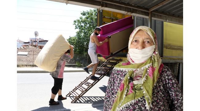 Güzey ailesi Büyükşehir ile köylerine döndü
