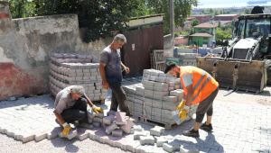 Serdar ve Veliahmet’in parke yolları yenileniyor