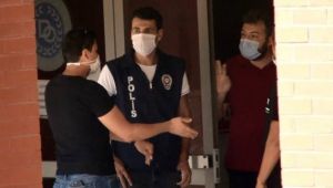 1 dakika ile sınavı kaçırdı, dakikalarca dil döktü