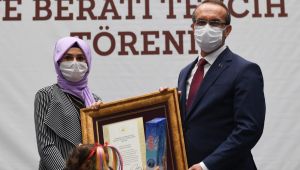 Ağrı şehidinin Devlet Övünç Madalyası 4 yaşındaki kızına verildi