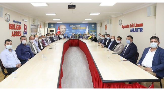 AK Partili ilçe başkanlarının ilk durağı Mehmet Ellibeş oldu