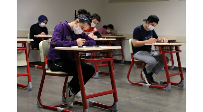 Akademi Lise giriş sınavları yapıldı