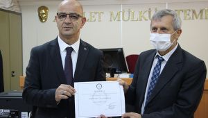 Aydın Ünlü mazbatasını aldı