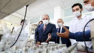 Bakan Varank'tan Gebze'de ki o fabrikaya ziyaret