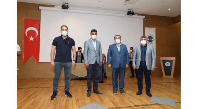 Dilovası’nda 240 kursiyer belgesini aldı