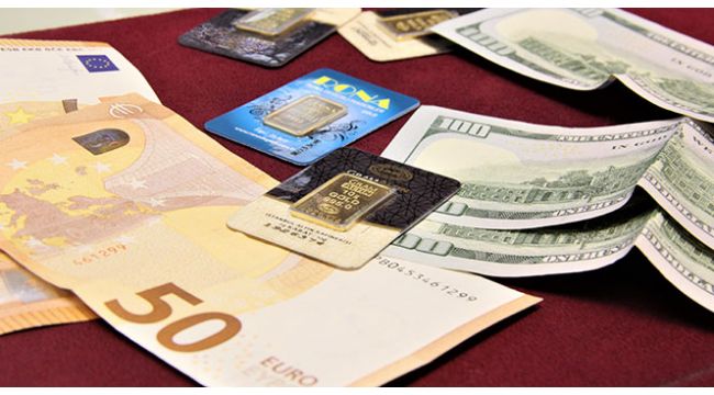 Dolar rekor üstüne rekor kırıyor