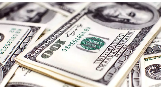 Dolar tüm zamanların rekorunu kırdı