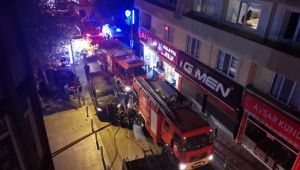 Gebze'de bulunan giyim mağazasında yangın