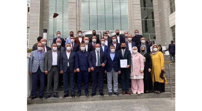 İlhan Yıldırım mazbatasını aldı