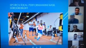 Kağıtsporlu antrenörler online eğitimde buluştu