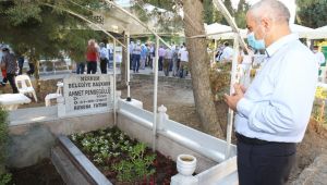 Merhum Pembegüllü dualarla anıldı