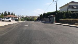 Onarımlar ile Gölcük’te yol konforu artırılıyor