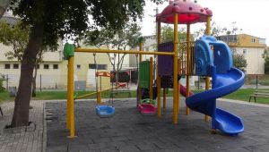 Çocuklara cinsel organını gösteren sapık yakalandı