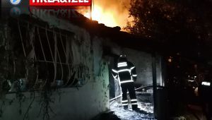 Gebze'deki gecekondu alevlere teslim oldu