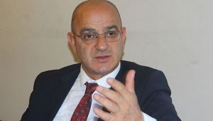 Aydın Ünlü, Hürriyet'i sert eleştirdi