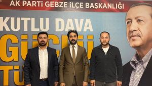 Ayhan Yılmaz gençleri bir bir yukarı taşıyor