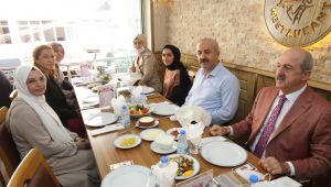 Başkan Büyükgöz’den personellere jest