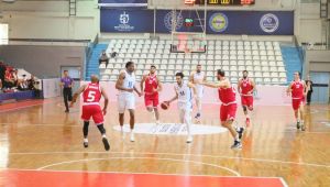 Erkekler Basketbol 1. Ligi: Kocaeli BŞB Kağıtspor: 75 - Samsunspor: 62