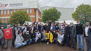 Gökhan Orhan işten çıkartılan işçilere destek oldu