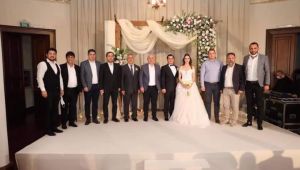 Hüseyin Özdinçer oğlunu evlendirdi