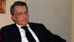 Mesut Yılmaz hayatını kaybetti