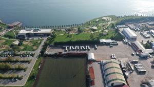Otobüslerle temizlik, maske ve mesafe koreografisi