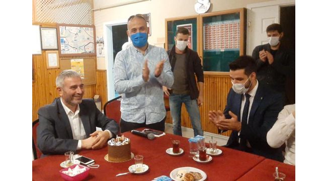 Trabzonlu gençlerden Recep Kaya'ya sürpriz