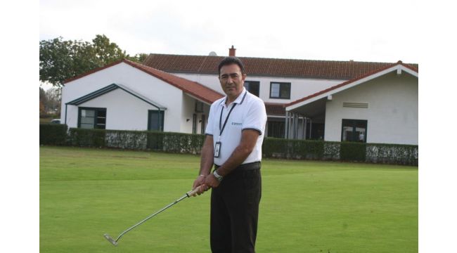 Ünlü golfçü gelirini onlara bağışlayacak