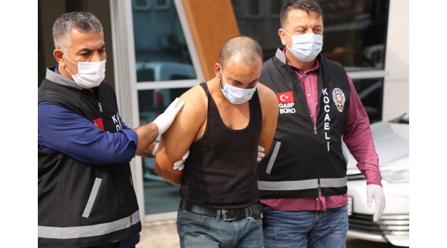 Yaşlı kadını evinde rehin alan şahıs adliyeye sevk edildi