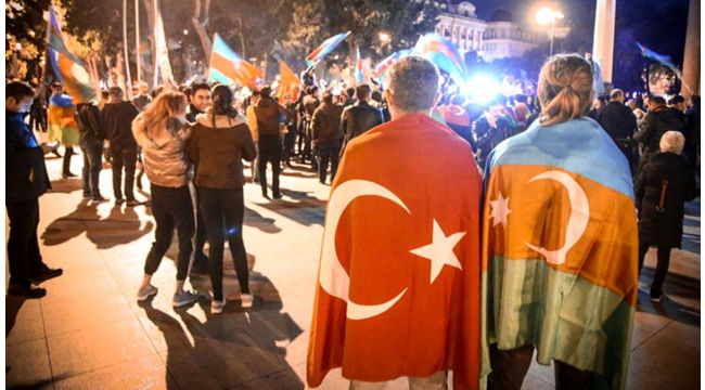 Azerbaycan'dan tarihi zafer!