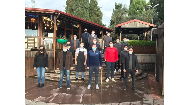 Darıca'da ihtiyaç sahiplerine sıcak yemek