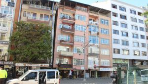 Deprem gerçeğine rağmen Kocaeli’de yamuk binalarda yaşıyorlar