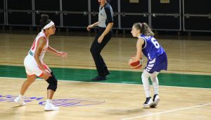 Dünya işitme engelli sporcuyu konuşuyor
