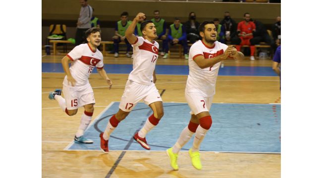 Euro 2022 Avrupa Futsal Play-Off: Türkiye: 3 - Yunanistan: 3