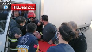 Gebze'de kamyon ile kamyonet çarpıştı: 1 yaralı