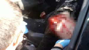 İki otomobil tır ile çarpıştı: 1 ölü, 3 yaralı
