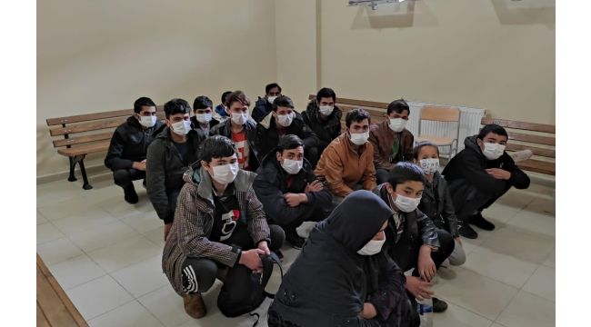 Kocaeli’de 16 düzensiz göçmen yakalandı