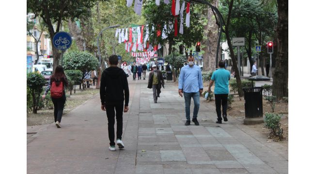 Kocaeli'de sokakta sigara içmek yasaklandı