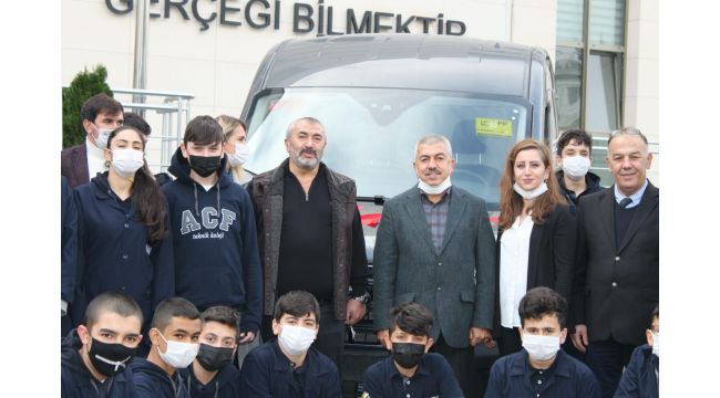 Özdinçer'e eğitim deyince akan sular durur