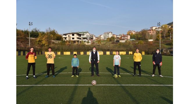 Başiskele’nin gençlerine yatırım sürüyor