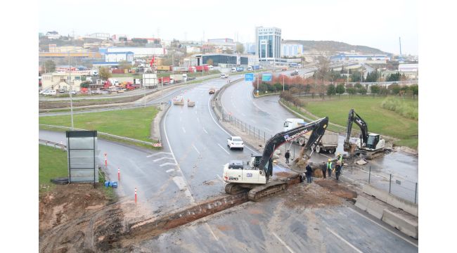 Dilovası D-100’de altyapı imalatı