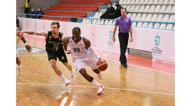 Erkekler Basketbol 1. Ligi: Kocaeli BŞB Kağıtspor: 72 - Denizli Basket: 91