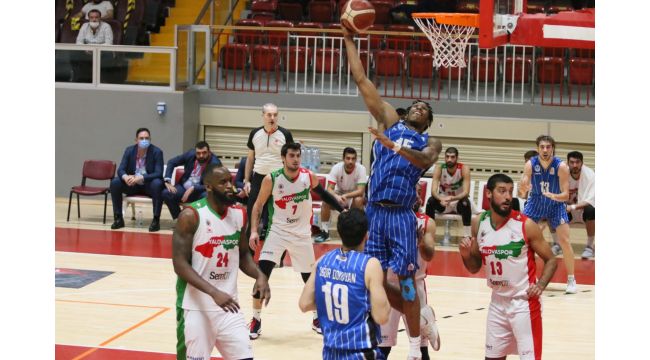 Erkekler Basketbol 1. Ligi: Yalovaspor: 58 - Kocaeli Büyükşehir Belediyesi Kağıtspor: 70